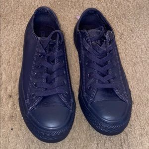 Converse Blue leather Sz 6/6.5 women